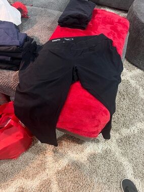 Sonoma Black Workout Leggings with High Waist